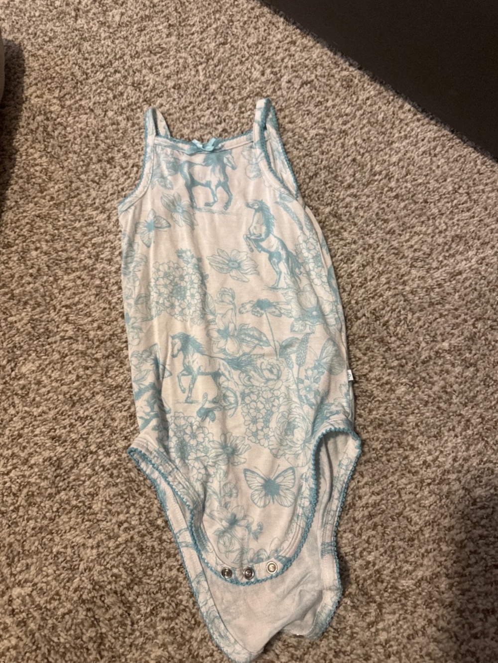 Poshpeanut horse onsie